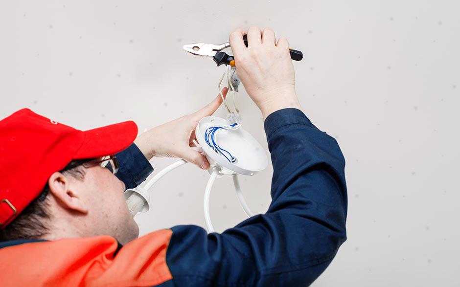 travail électricien Drancy