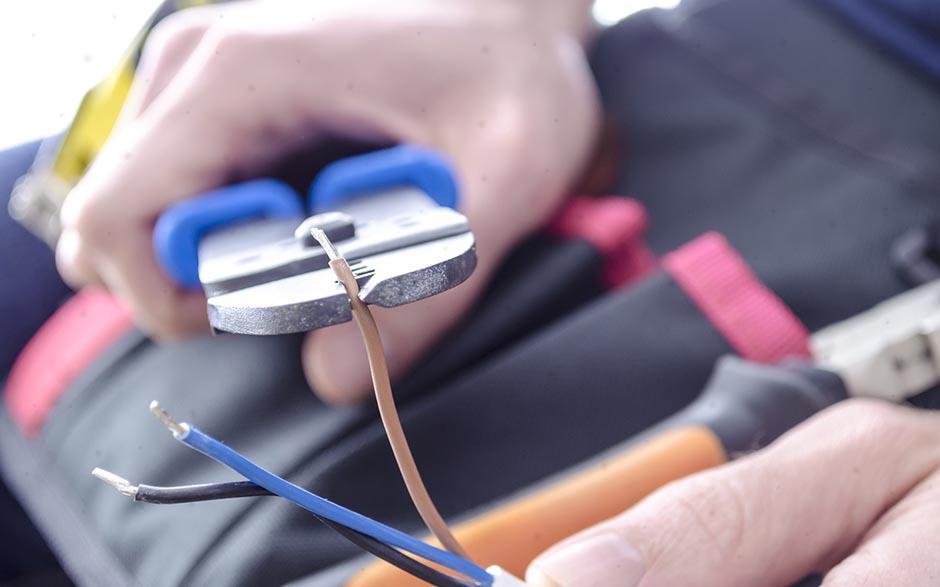 besoin d'un électricien Dugny